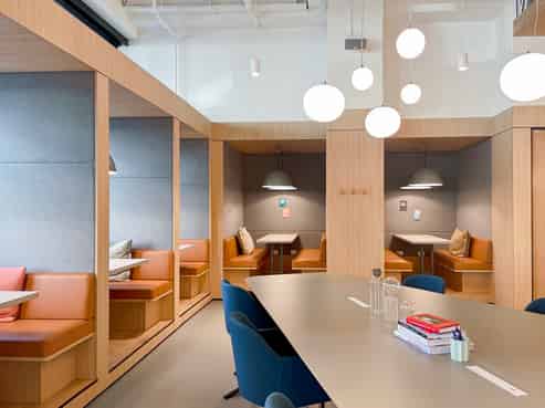 Flexible work and meeting space in Carlton Gore