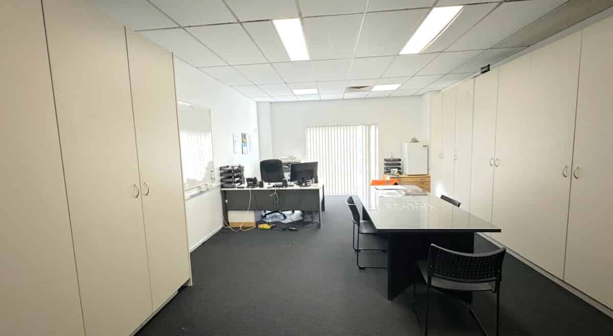 For lease 1 Mcnab Street, Penrose realestate.co.nz