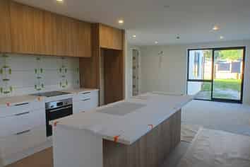  14 Wilkin Street, Woodend
