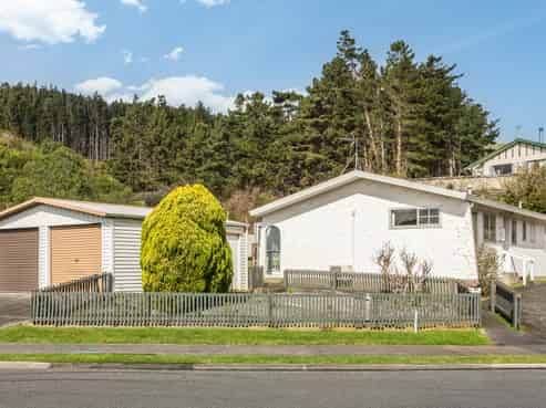 36 Apple Terrace, Ranui