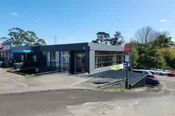 Multi-use opportunity on Great North Road