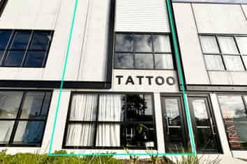 Showroom plus Storage in Heart Hobsonville