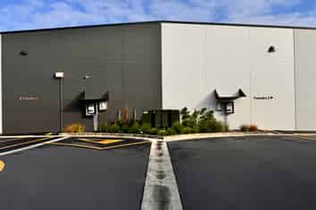 Showroom plus Storage in Heart Hobsonville