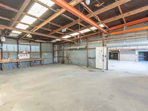 Maria Place workshop or warehouse solution