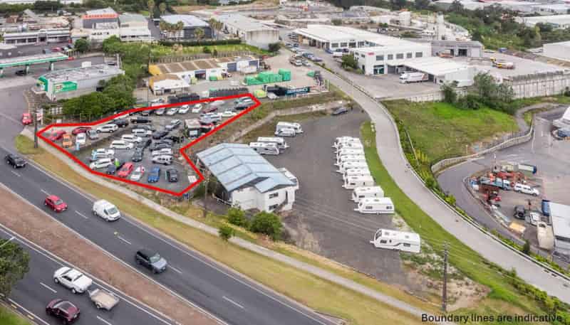 21 Hibiscus Coast Highway, Silverdale