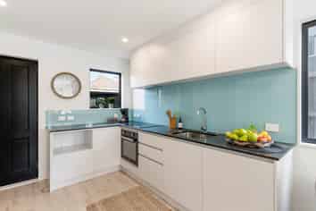329 E Rangatira Road, Beach Haven