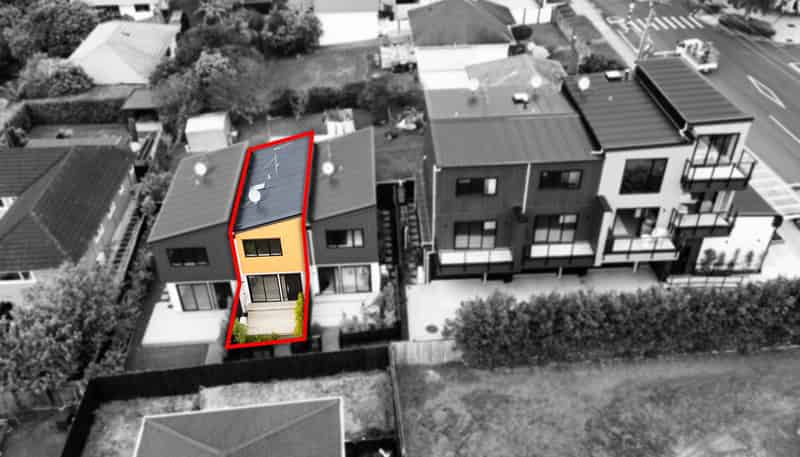329 E Rangatira Road, Beach Haven