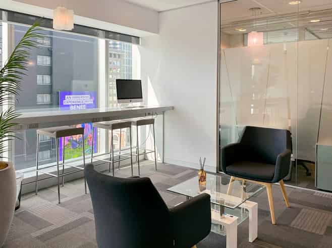 Find a dedicated desk in Regus 21 Queen Street