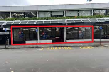 For lease - Quality retail/office option