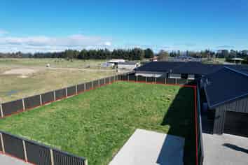 61 Dejoux Road, Winton
