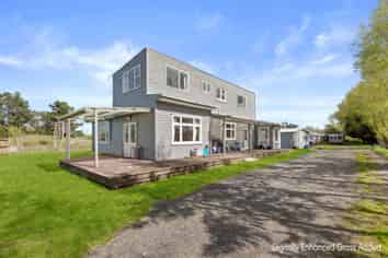 170 Hokio Sand Road, Levin