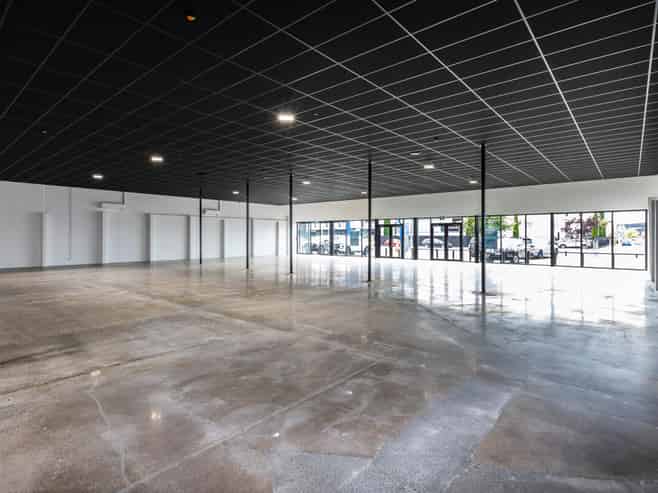 Exceptional Showroom Opportunity 