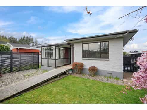 1/103 Fox Street, Avenal