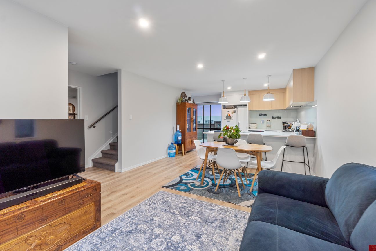 Ticks In All The Boxes - Must Sell! - Vista 2