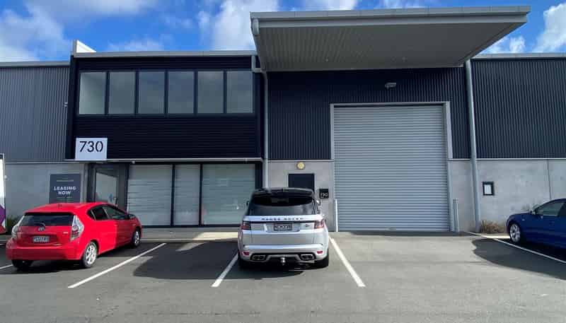 730 Arthur Porter Drive, Burbush