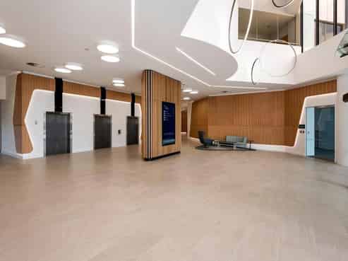 STUNNING SEA-SIDE OFFICES
