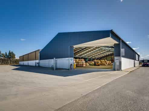 Large Irongate Warehouse + Office
