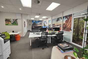 Prime Showroom/Workshop in CBD
