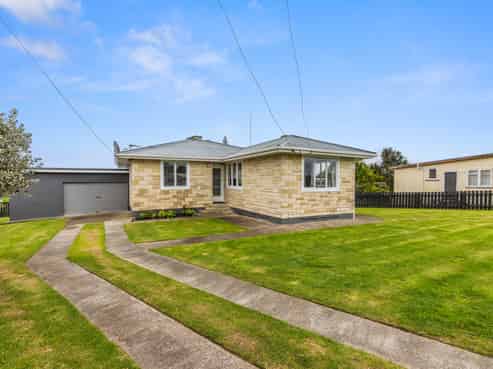 54 Spencer Avenue, Maketu