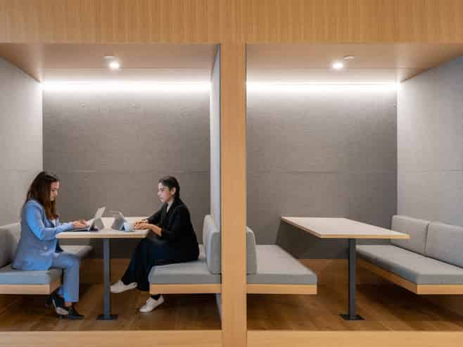 Reserved coworking spot in Commercial Bay