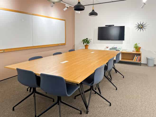 Reserved coworking spot in Commercial Bay
