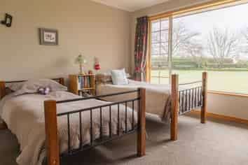 128 Foley Road, Levels