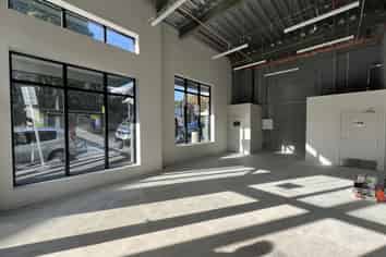Brand new Brooklyn retail/office  