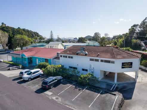 ICONIC FORMER PAIHIA RSA 

