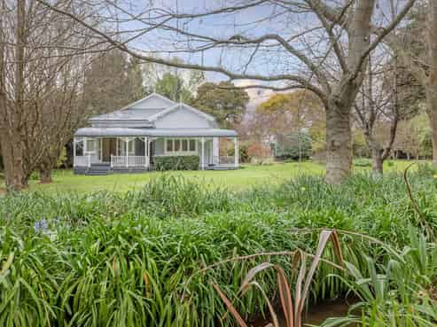 60 Phillips Street, Tikokino