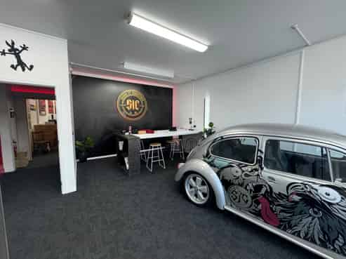 Ideal Industrial Warehouse Opportunity