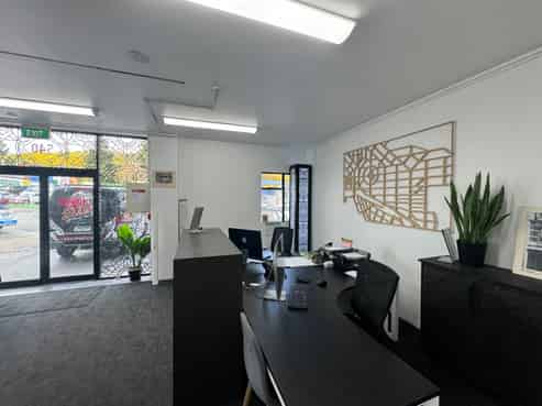 Ideal Industrial Warehouse Opportunity