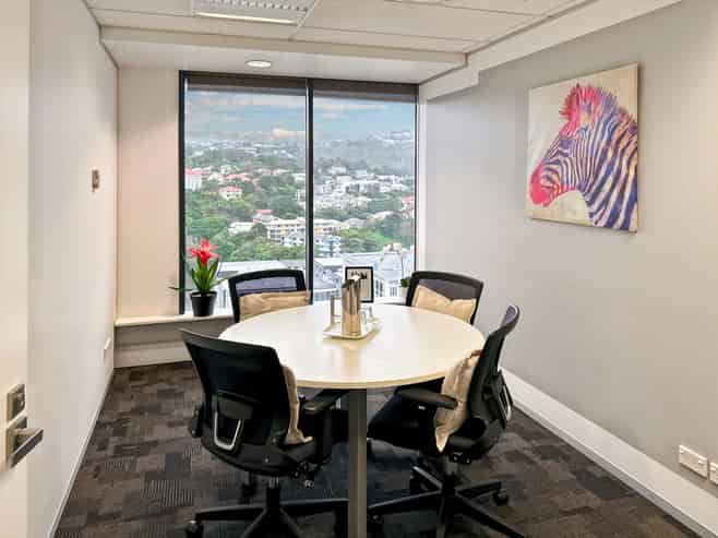 Office space for 2 persons in Regus Plimmer Towers