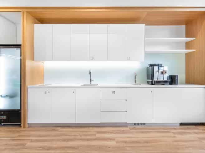 Office space for 1 person in Regus Fanshawe Street