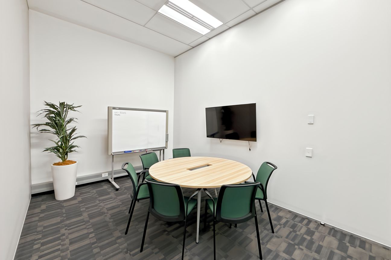 Office space for 5 persons in 155 Fanshawe Street - Ansicht 6