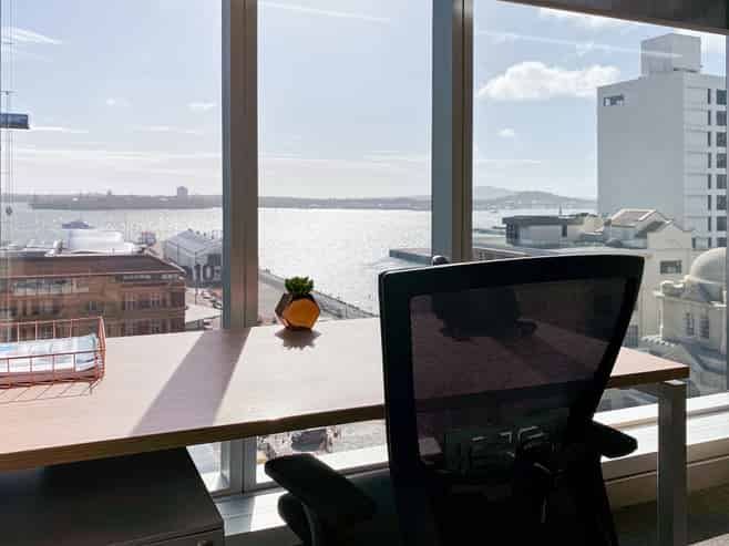 Office space for 1 person in 21 Queen Street
