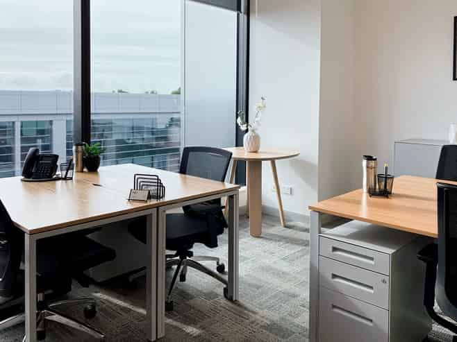 Private office for 3 persons in 21 Queen Street