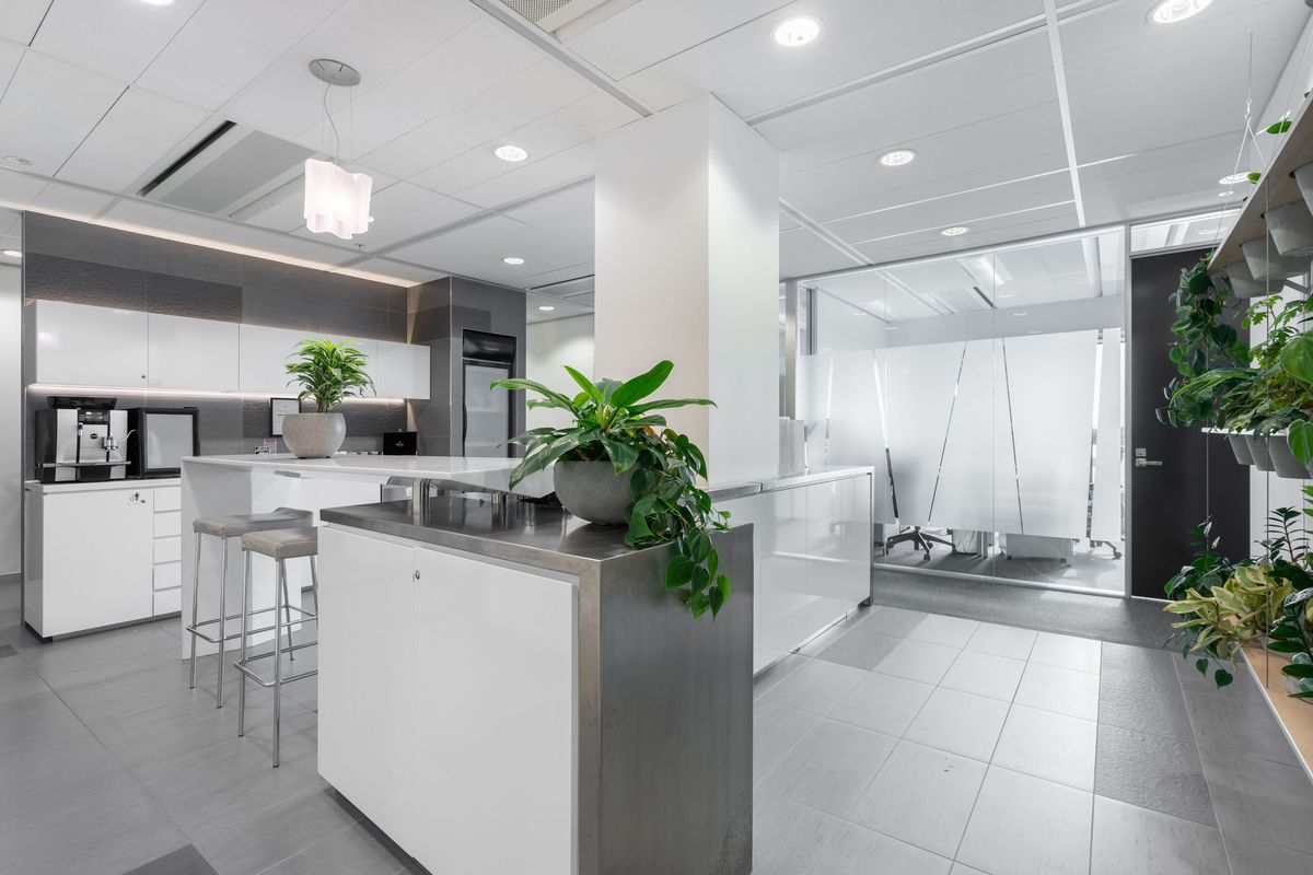 Office space for 10 persons in 21 Queen Street - Mehr