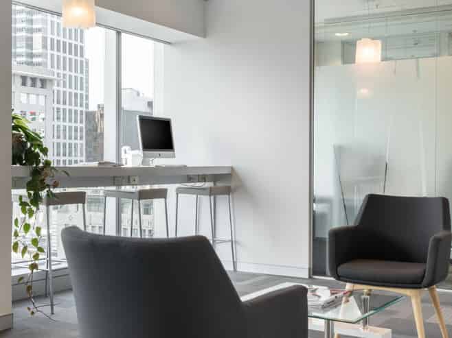 Open plan office space for 15 in 21 Queen Street
