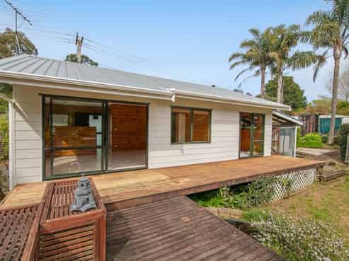 20A Hobbs Road, Matakatia