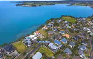 22 Hawaiian Parade, Arkles Bay