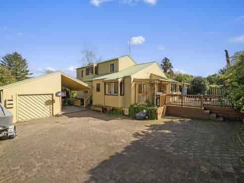 11B Bradley Place, Lynmore