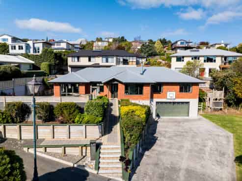 206 Somerville Street, Shiel Hill