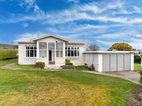 32 Poole Street, Kaitangata
