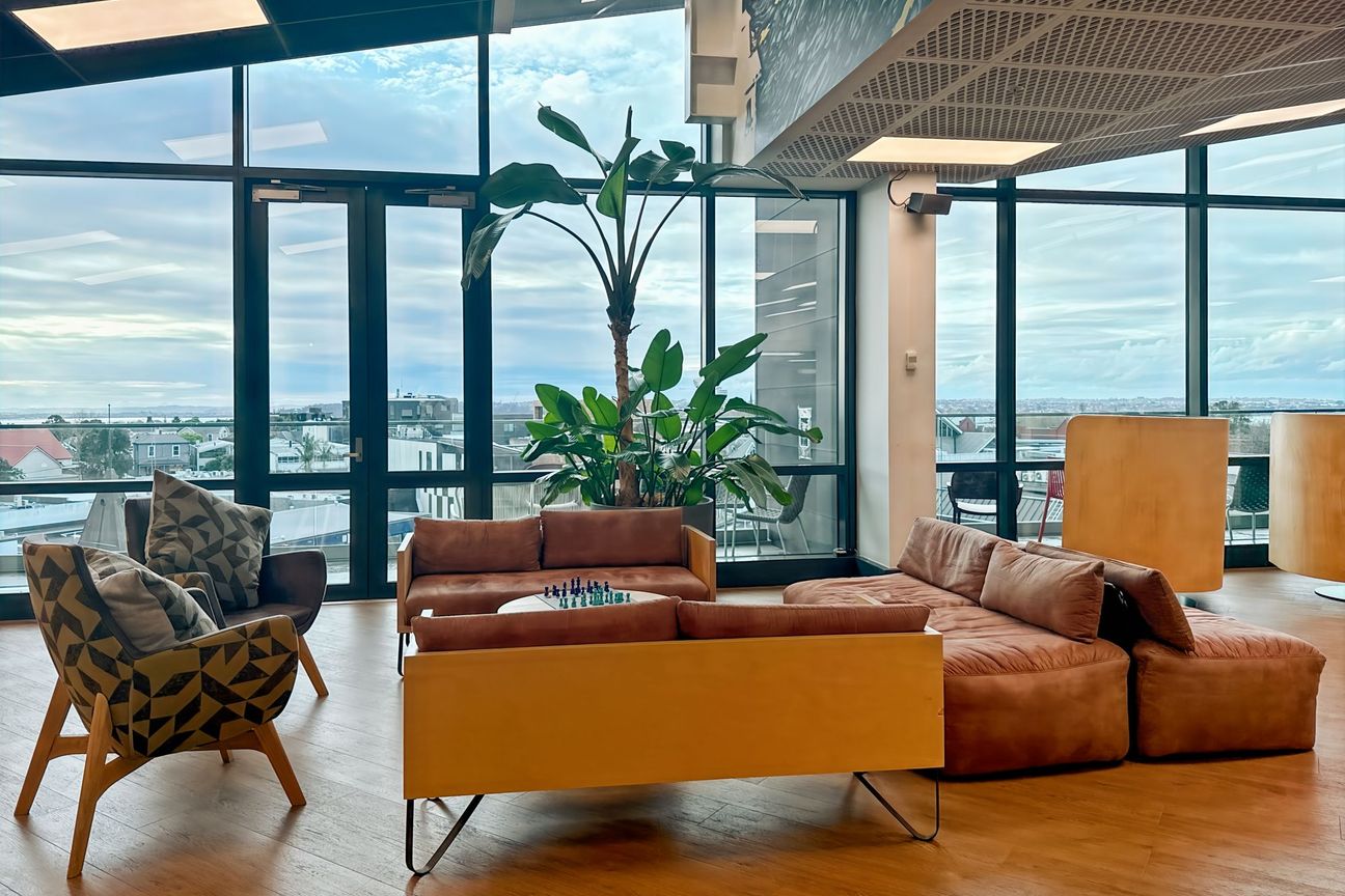 Find a dedicated desk in BizDojo Cider Building - Ansicht 5