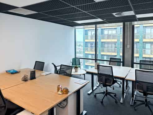 Find a dedicated desk in Regus Cider Building