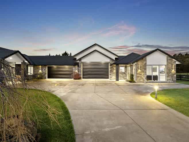 74E Solway Road, Whitford