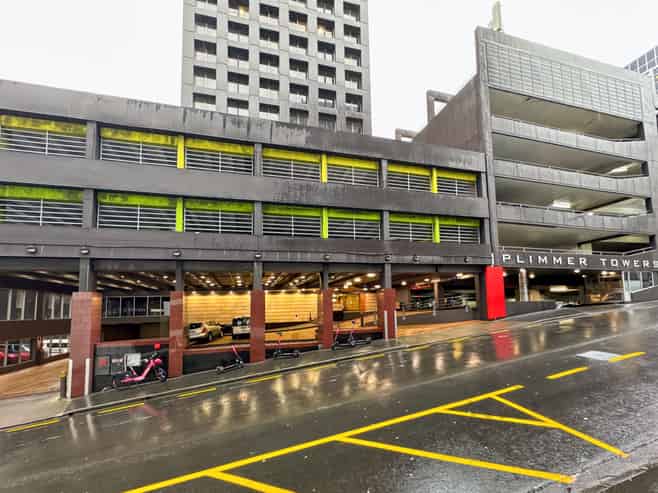 Office space for 1 person in Regus Plimmer Towers