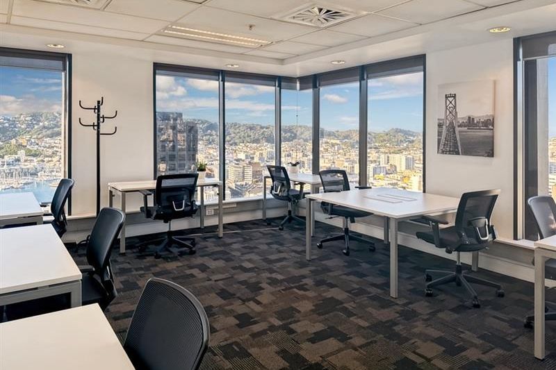 Office space for 3 persons in Regus Plimmer Towers - Widok 4