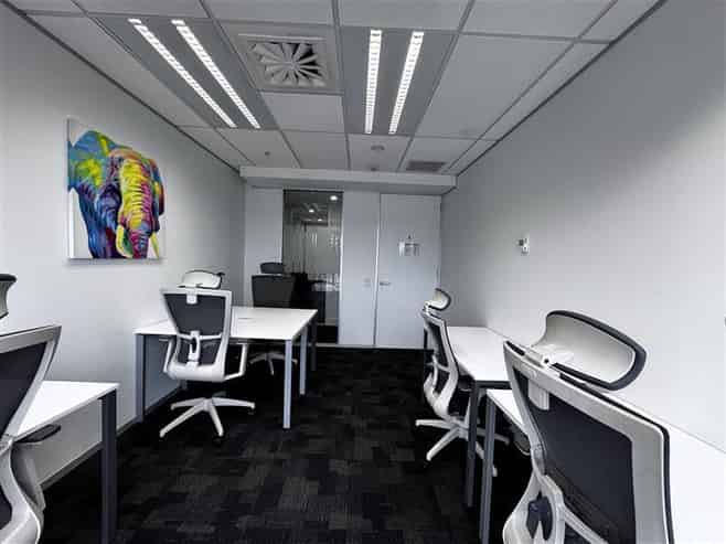 Office space for 3 persons in Regus Plimmer Towers