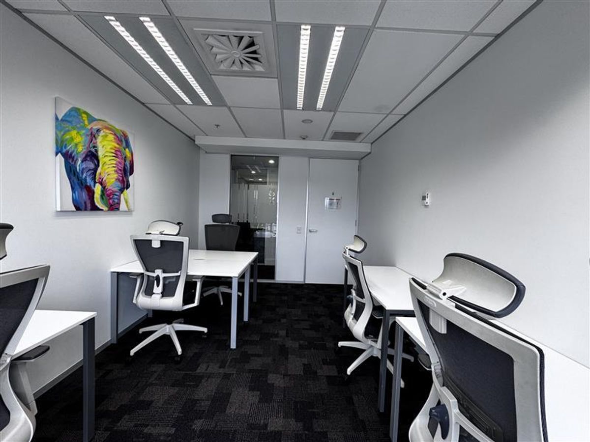 Office space for 3 persons in Regus Plimmer Towers, Wellington Central
